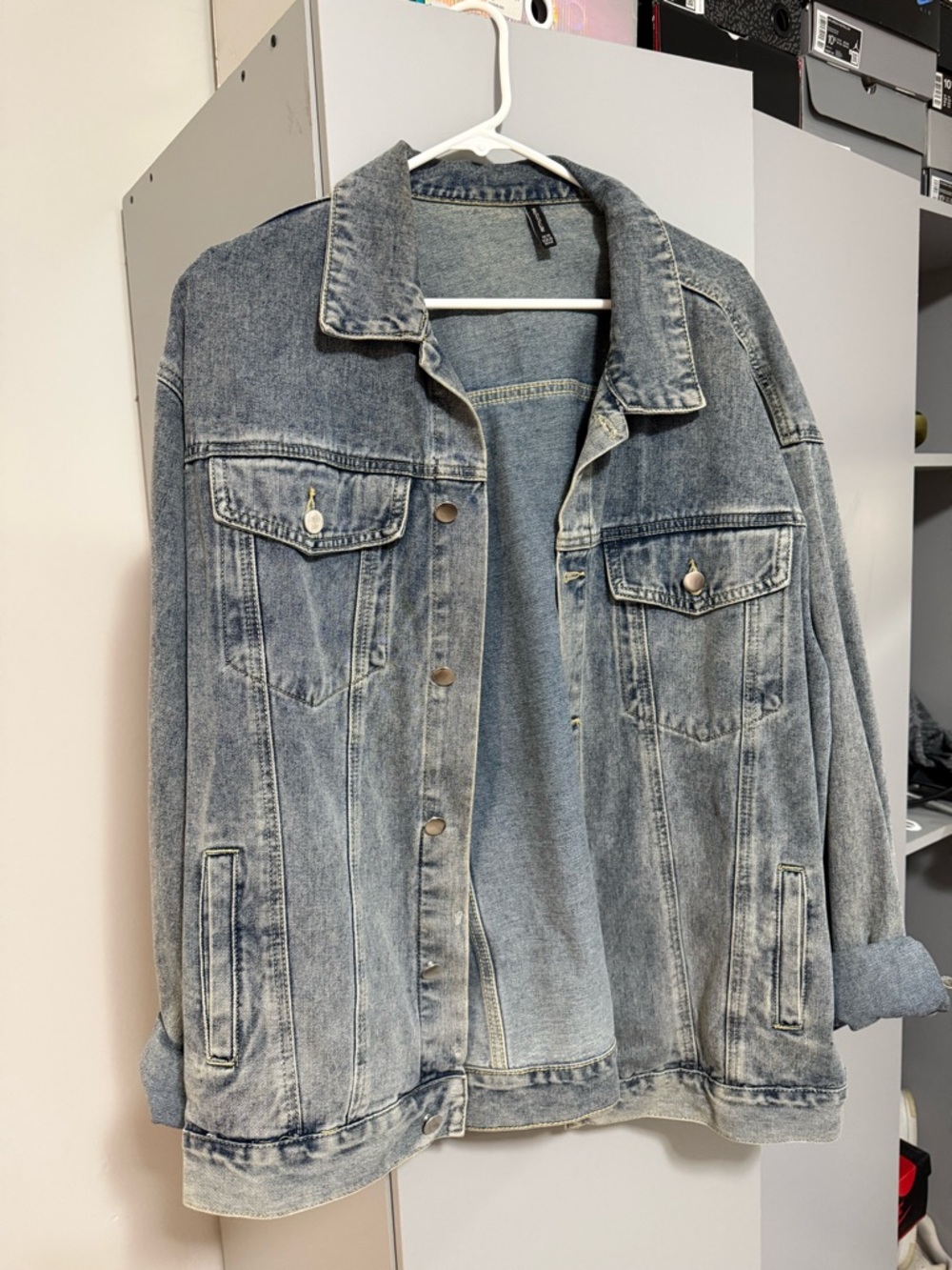 PrettyLittleThing Light Blue Denim Jacket